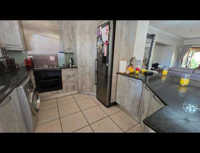 2 BEDROOM TOWNHOUSE FOR SALE IN BARDENE